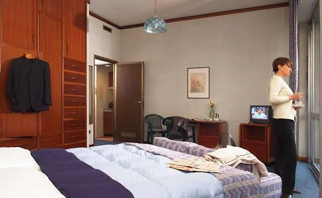 Residence Loreto Milano 3*,  Italia