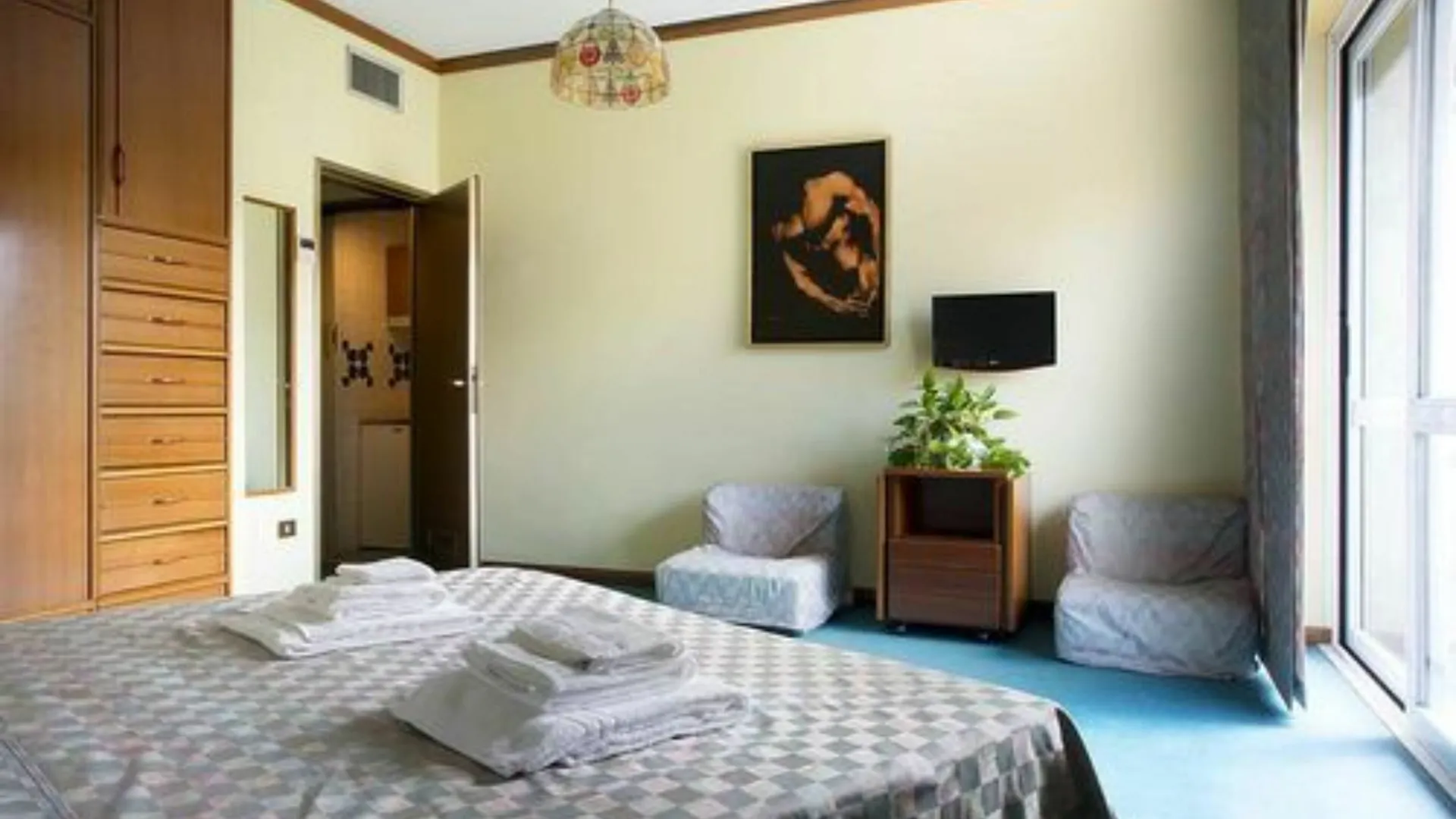 *** Aparthotel Residence Loreto Milano Italia