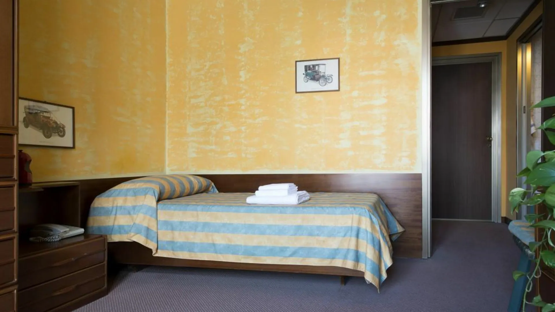 *** Aparthotel Residence Loreto Milano Italia